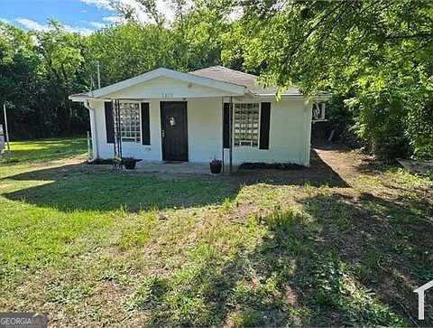 1475 Berkner, Macon, GA 31204