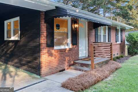 753 Commodore, Atlanta, GA 30318
