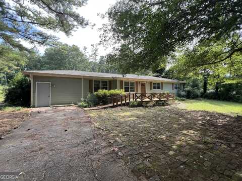 929 HONEYSUCKLE, Winder, GA 30680