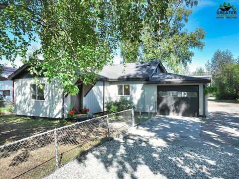 220 CRAIG AVENUE, Fairbanks, AK 99701