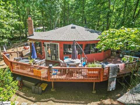 834 S Hogan Drive, Westminster, SC 29693