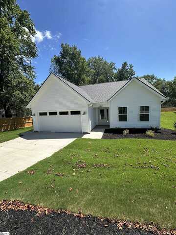 269 Ragan Street, Campobello, SC 29322
