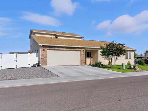 571 Graff Meadows Drive, Grand Junction, CO 81501