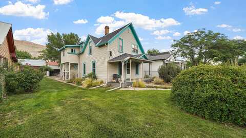 122 W 5th Street, Palisade, CO 81526