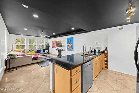 953 Baxter Ave, Louisville, KY 40204