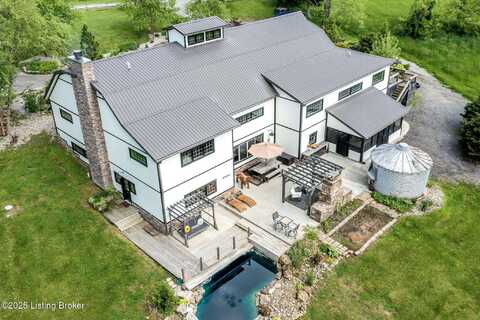 302 S Zoar Church Rd, Madison, IN 47250