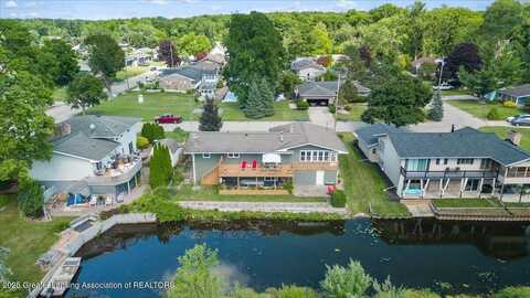 7251 Saratoga Way, Dimondale, MI 48821