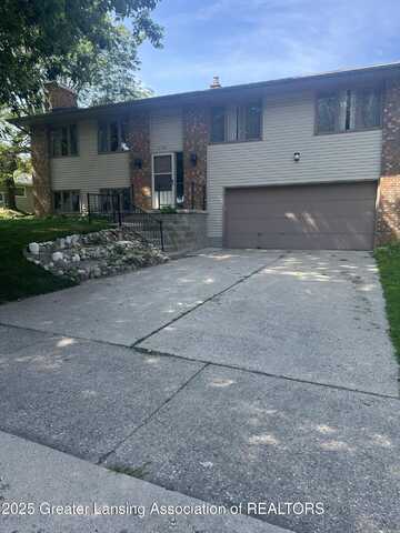 2186 Tamarack Drive, Okemos, MI 48864