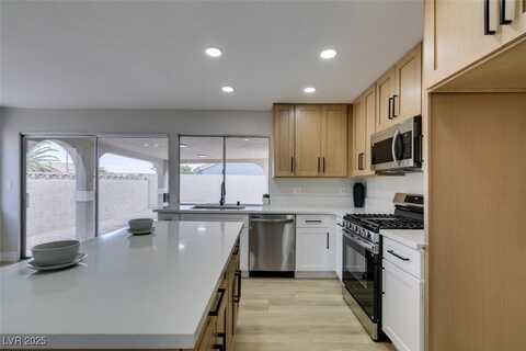 4380 Sunnyview Court, Las Vegas, NV 89147
