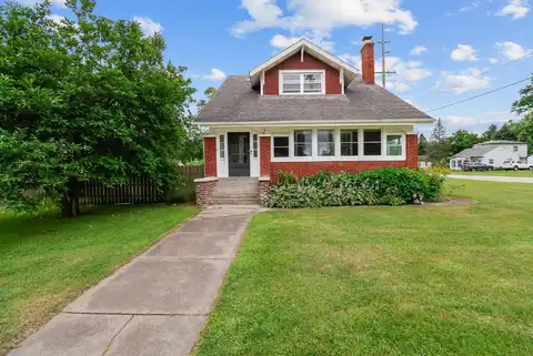 1157 Woodlawn Avenue, Chesterton, IN 46304
