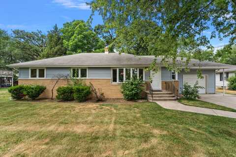 1844 Austin Avenue, Schererville, IN 46375