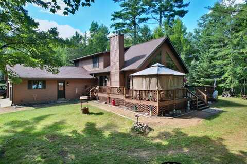 2718 PICKEREL POINT LN, Eagle River, WI 54521