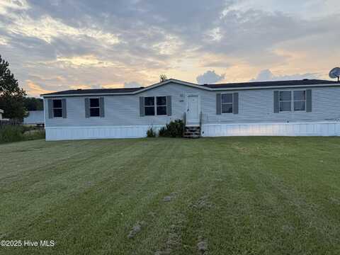 1290 Taylor Road, Chocowinity, NC 27817