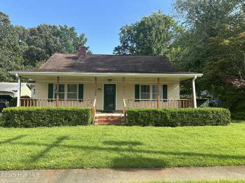 107 W Third Street, Robersonville, NC 27871