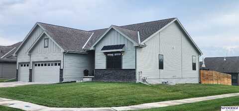 2903 N 166th Street, Omaha, NE 68116