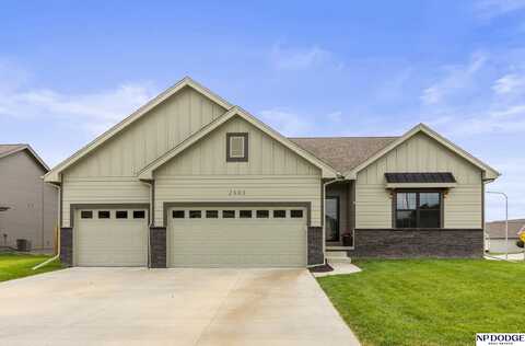 2903 N 166th Street, Omaha, NE 68116