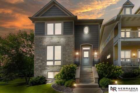 5933 Minter Lane, Lincoln, NE 68516