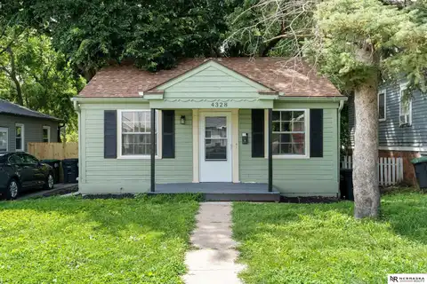4328 N 40th Avenue, Omaha, NE 68111