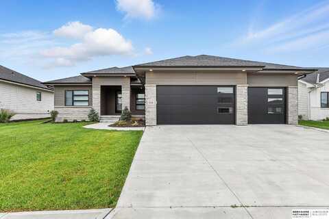 5508 N 208 Street, Elkhorn, NE 68022