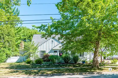 2115 Boston Street SE, Grand Rapids, MI 49506