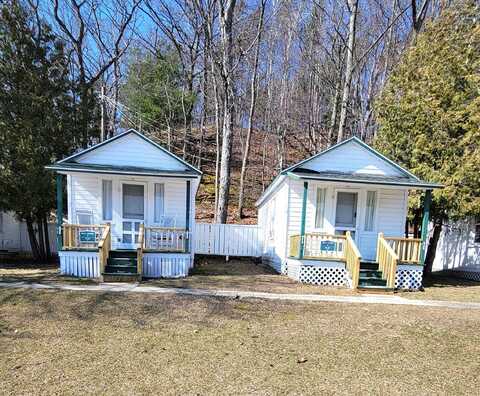 8556 S Portage Point Drive, Onekama, MI 49675