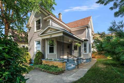 231 W 19th Street, Holland, MI 49423