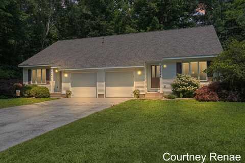 15143 Wintergreen Court, Spring Lake, MI 49456