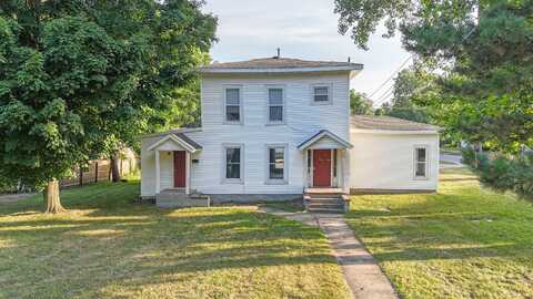 423 E Division Street, Dowagiac, MI 49047