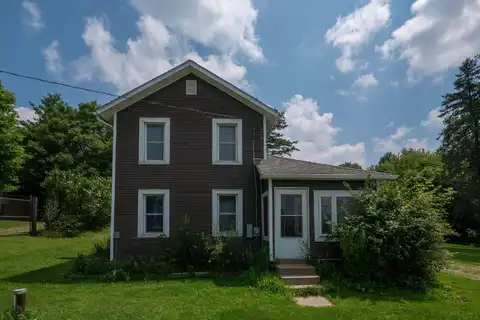 11055 North Avenue, Bellevue, MI 49021