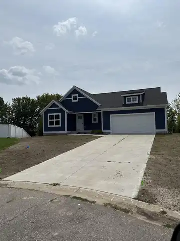 3370 Lindsey Lane, Zeeland, MI 49464