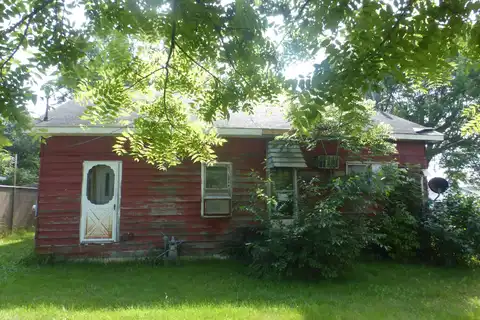 3165 S Third Street, Niles, MI 49120