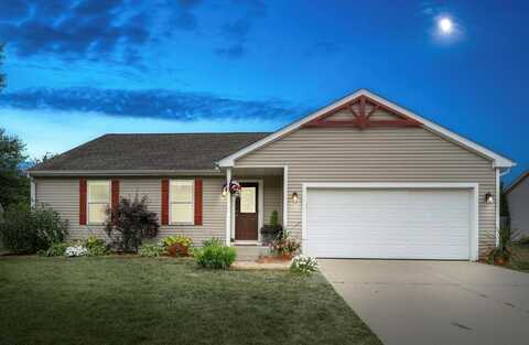 69698 Fox Crossing, Edwardsburg, MI 49112