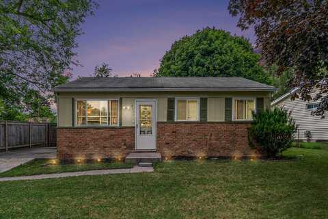 3400 Radford Drive, Lansing, MI 48911