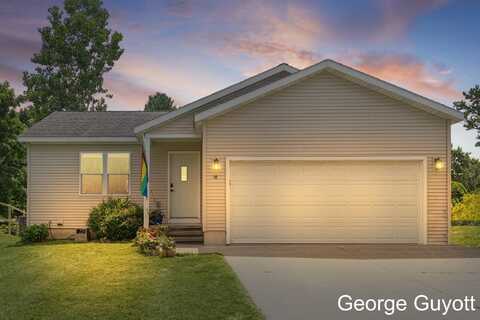 151 Lind Avenue, Clarksville, MI 48815