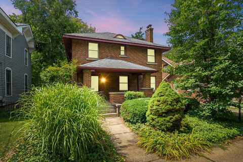 806 S Park Street, Kalamazoo, MI 49001