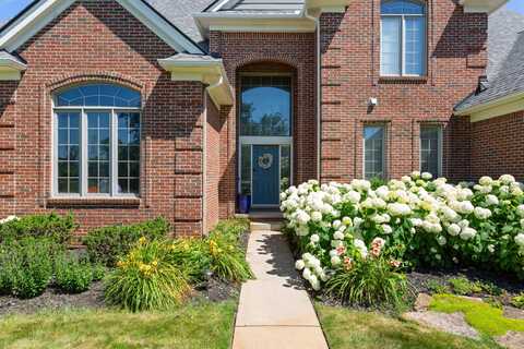 51180 Park Pl Drive, Northville, MI 48167