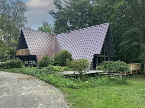 369 Thomas Street, Allegan, MI 49010