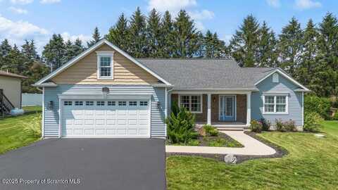 11 June Drive, Spring House, PA 18444
