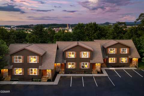 2661 Valley Heights Drive, Pigeon Forge, TN 37863