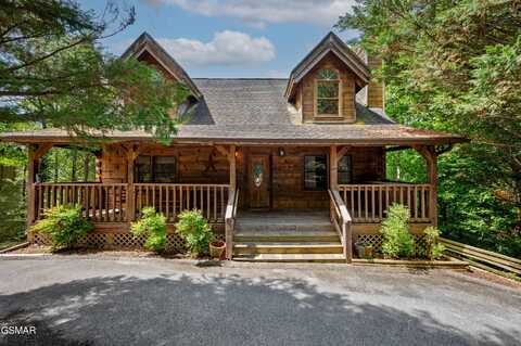 934 Vixen Run, Gatlinburg, TN 37738