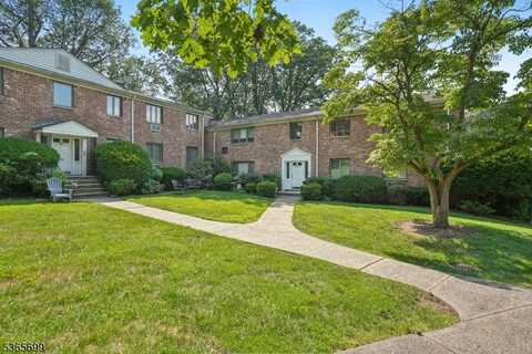 86d Troy Dr, Springfield, NJ 07081