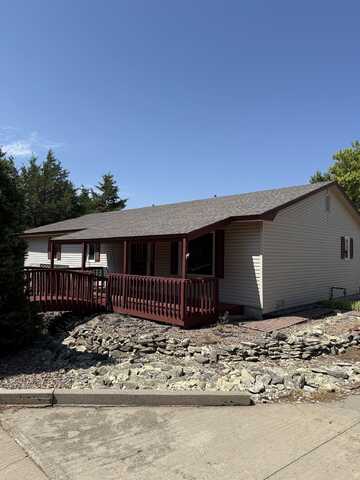 1563 Toulon, Hays, KS 67601
