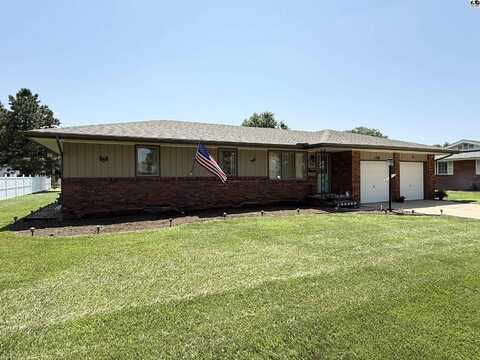 1109 W 24th Ave, Hutchinson, KS 67502