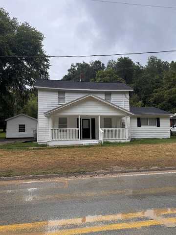 3829 Green Valley Road, Huntington, WV 25701