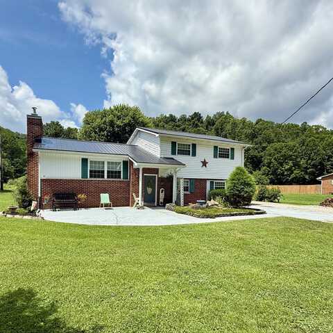 1760 Fudges Creek Road, Ona, WV 25545