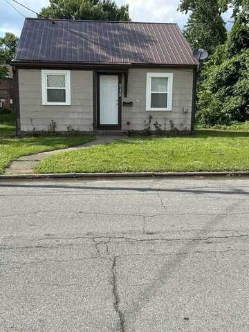 848 Jackson Ave, Huntington, WV 25704
