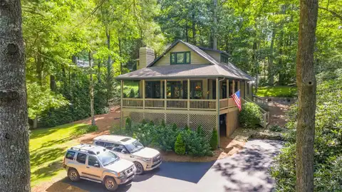 7 Goblet Drive, Cashiers, NC 28717
