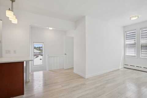 9021 SMITH AVE, North Bergen, NJ 07047