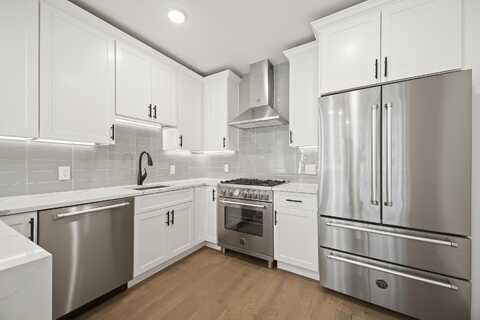 525 JACKSON ST, Hoboken, NJ 07030