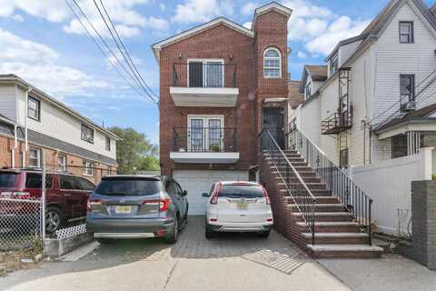 70 LEMBECK AVE, Greenville, NJ 07305